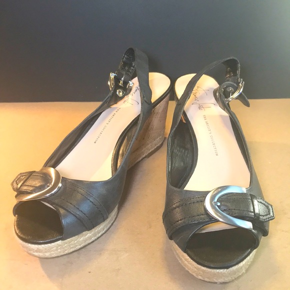 Franco Sarto black leather wedges in size 8.5. - Picture 3 of 6